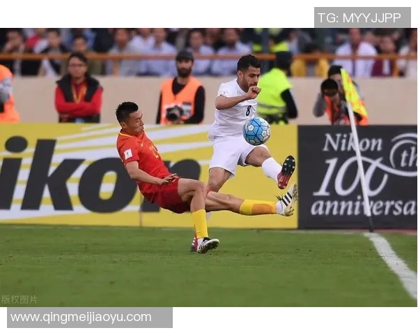 阿苏尔与普埃布拉激战正酣比分悬念引人关注